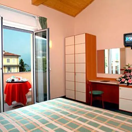 Primavera Ξενοδοχείο 3*