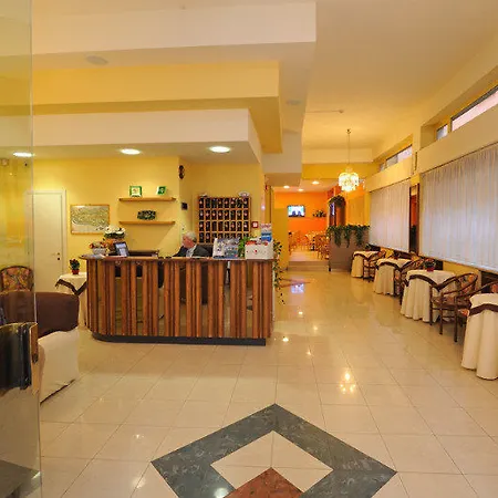 Primavera Hotel 3*