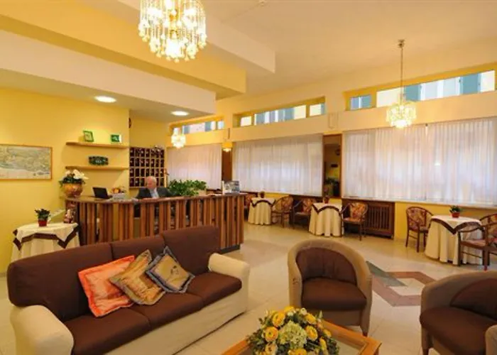 普林马维拉酒店 酒店 3*