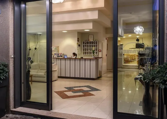 普林马维拉酒店 3* 斯特雷萨