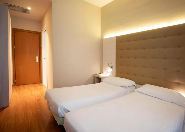 普林马维拉酒店 3*